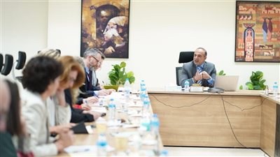 نائب وزيرة التخطيط يبحث مع وفد الاتحاد الأوروبي سبل التعاون الاقتصادي