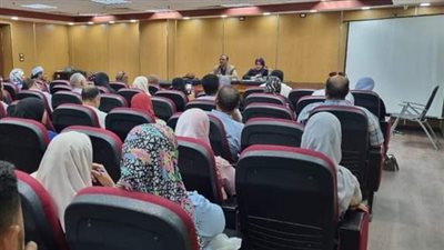 وحدة السكان بالأقصر تناقش خطة تنفيذ المبادرات الحكومية