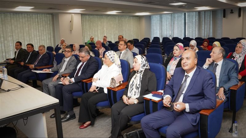 جامعة عين شمس، فيتو