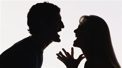 رجل يخضع للإقامة الجبرية فى منزله يطلب سجنه: الزنزانة أرحم من مراتى