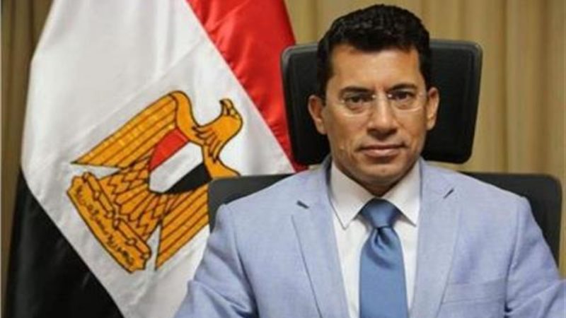 الدكتور أشرف صبحى
