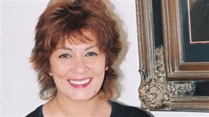 الفنانة سماح أنور