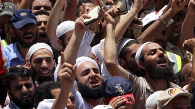 باحث: الإسلام السياسي يحول اتباعه إلى قطيع