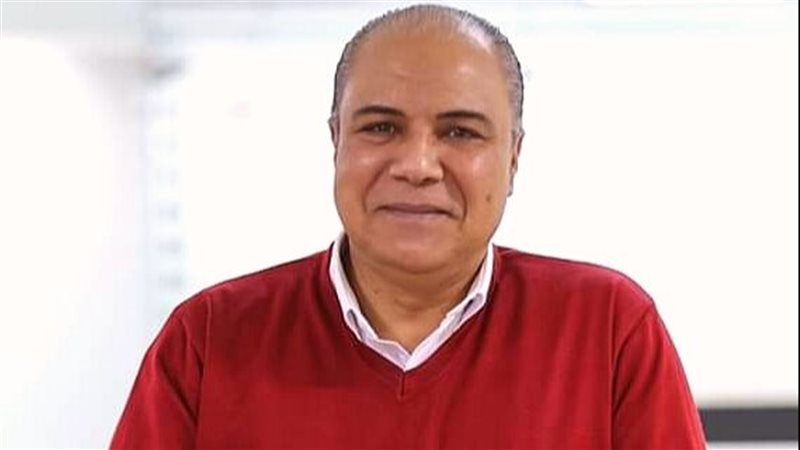 الكاتب الصحفي صبرى