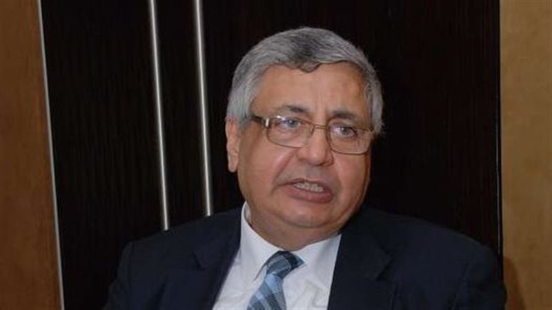 الدكتور محمد عوض