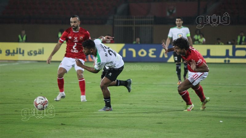 مباراة الأهلي والبنك