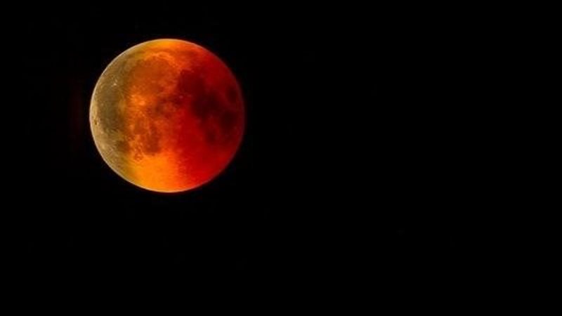 خسوف القمر