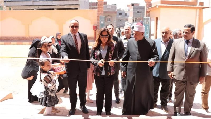  محافظ دمياط تفتتح