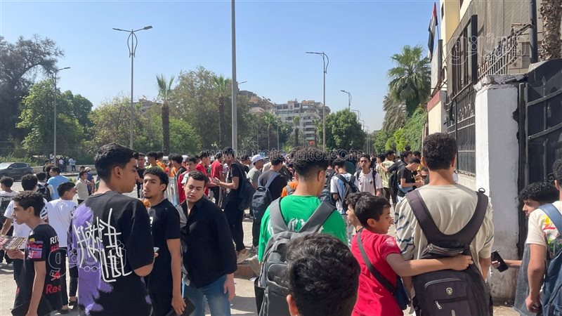 طلاب الصف الثاني