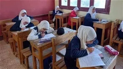 آراء طلاب الشهادة الإعدادية بالبحيرة في امتحان الجبر (بث مباشر)