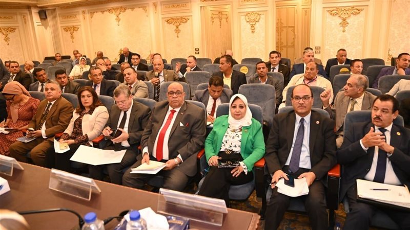 رئيس جامعة الأقصر