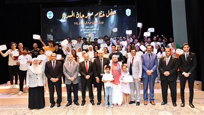 فوز كليات التجارة والعلوم والتمريض بجوائز مهرجان المسرح لجامعة القناة