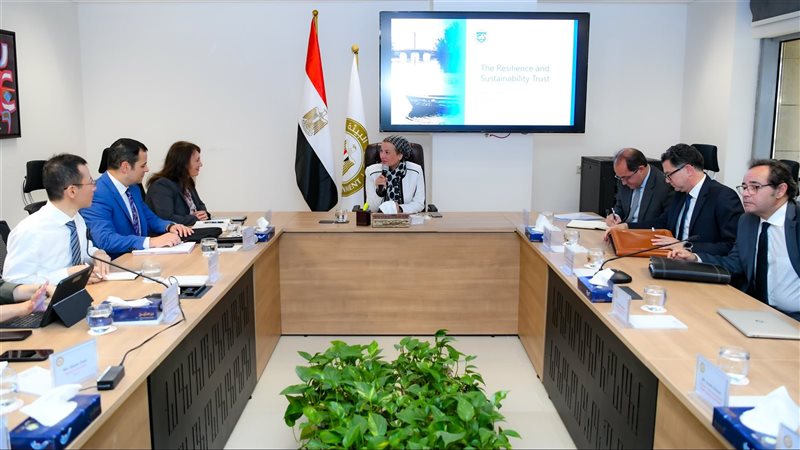 اجتماع وزيرة البيئة،