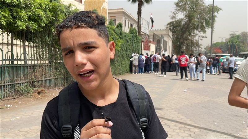 طلاب الشهادة الإعدادية