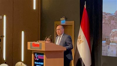 لفتح أسواق جديدة، السياحة تشارك في ورشة العمل المصرية التركية 