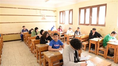 الشهادة الإعدادية، تداول امتحان الإنجليزي بالمنوفية وإحالة مدير أشمون التعليمية للتحقيق