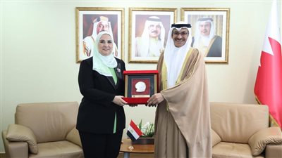 وزيرة التضامن تبحث مع نظيرها البحريني موضوعات ريادة الأعمال الاجتماعية