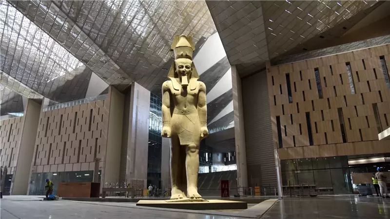 المتحف المصري الكبير،