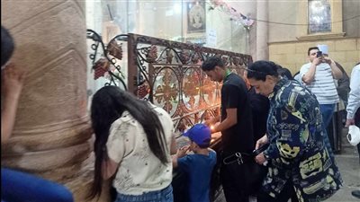 توافد الأقباط على دير القديسة دميانة بالدقهلية للاحتفال بمولدها (فيديو وصور) 