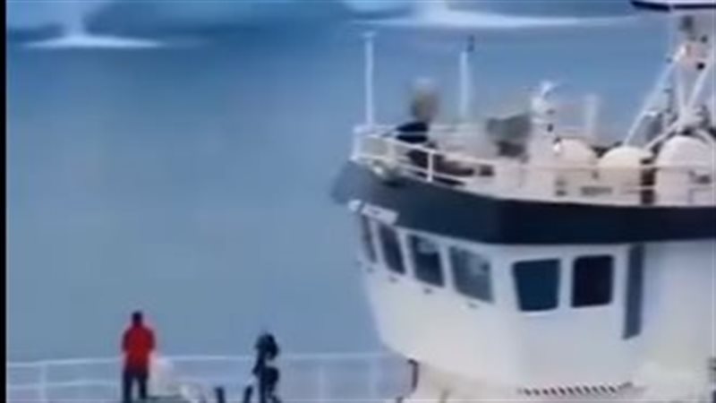رصد ذوبان نهر يوم