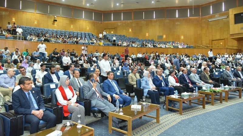 ملتقى التوظيف بجامعة
