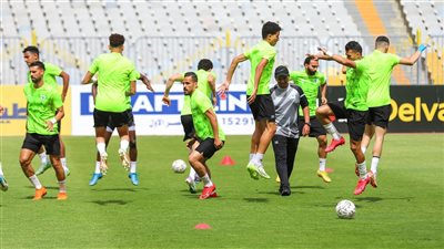 صلاح محسن يقود هجوم المصري أمام فيوتشر بالدوري الممتاز 