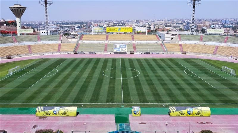 استاد المقاولون
