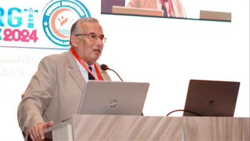 الدكتور عبد المنعم