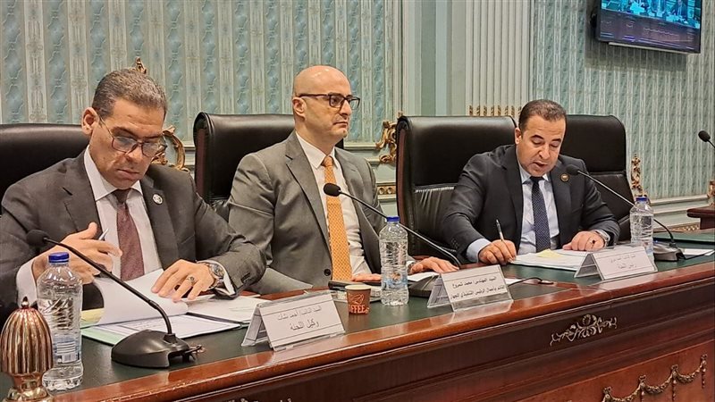 مناقشة موازنة جهاز