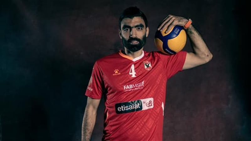 أحمد صلاح، فيتو