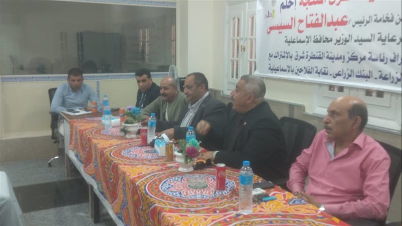 جانب من فعاليات الندوة،