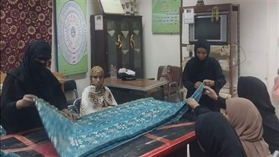 رياضة الأقصر تنظم ورشا حرفية لتعليم الخياطة بمركز شباب الزينية بحري