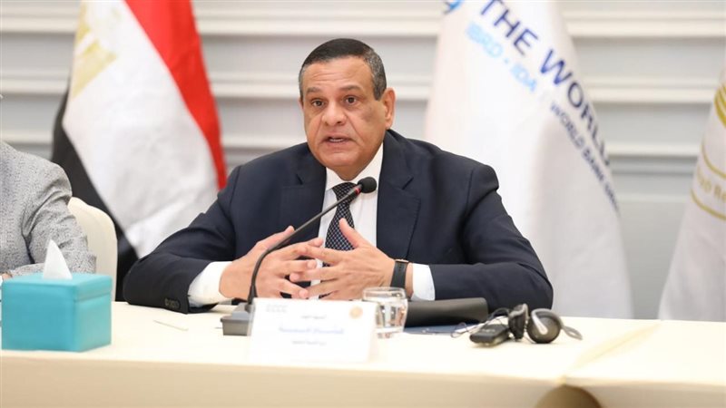 اللواء هشام آمنة