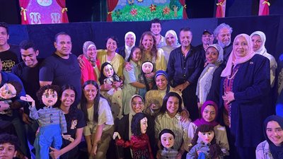 إقبال جماهيري على عرض 