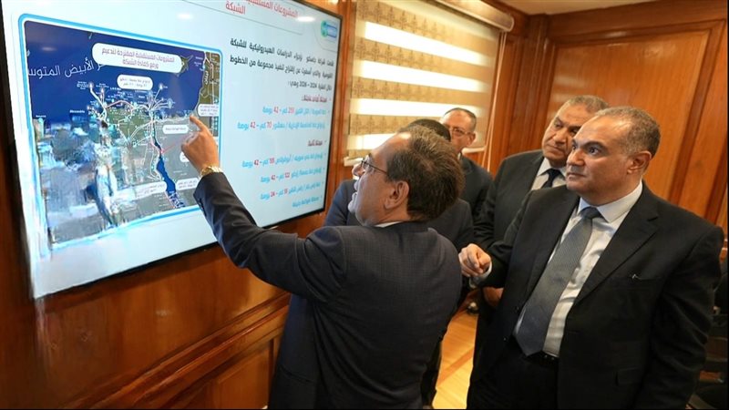 الملا خلال تفقده