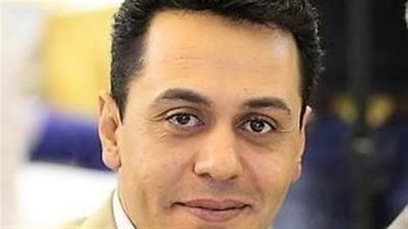 الدكتور صلاح عبد