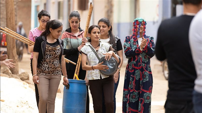 فتيات مسرح البرشا،