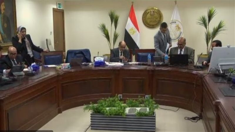 انتظام لجان امتحانات
