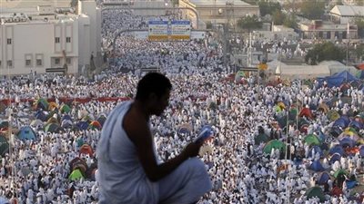 أزمة تأشيرات الحج المخالفة عرض مستمر.. شركات سياحة تستغل المشتاقين لبيت الله.. والسعودية تستعين بشركة أمن لمنع المخالفين