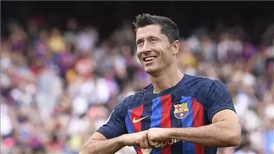 الكلاسيكو، ليفاندوفسكي يقود تشكيل برشلونة ضد ريال مدريد 