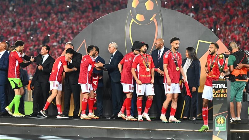 الأهلي، فيتو 