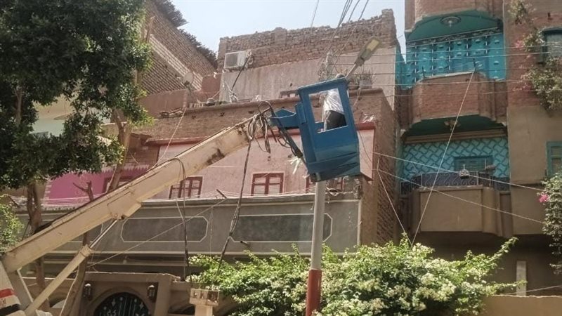 تغيير كشافات أعمدة