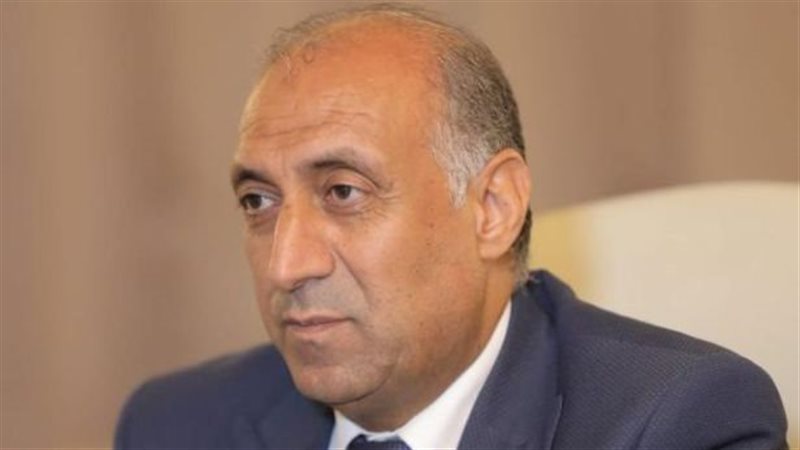 الدكتور أيمن الرقب،