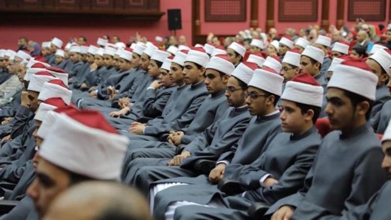 طلاب المعاهد الأزهرية