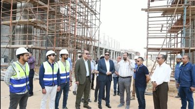 توفر 20 ألف فرصة عمل، محافظ الدقهلية يتفقد مشروع المنطقة التجارية برافد جمصة (صور)