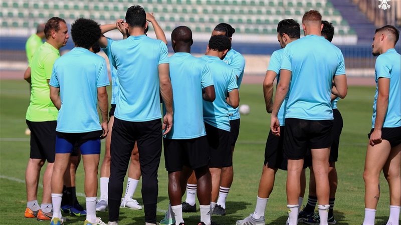 علي ماهر ولاعبو المصري