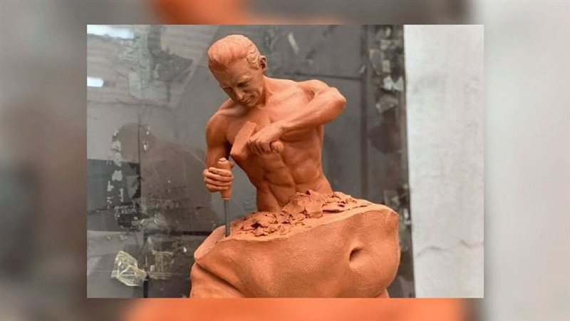 الصورة المتداولة،