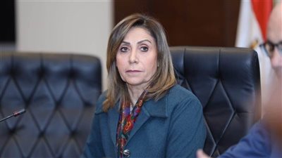 المخرج خالد جلال ينعى والدة وزيرة الثقافة