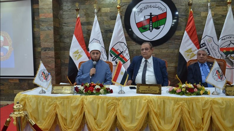 الدكتور أسامة الأزهري