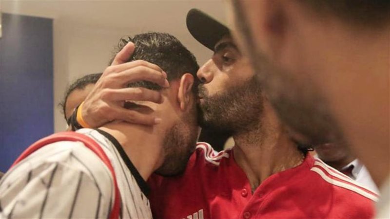 حسين الشحات، فيتو